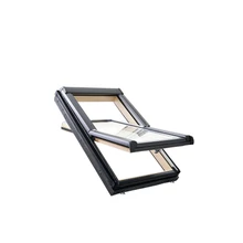 ROTO Designo WDF R45 H - Billenő fa tetőtéri ablak 2-rétegű Standard üvegezéssel, Uablak=1,5 W/m2K